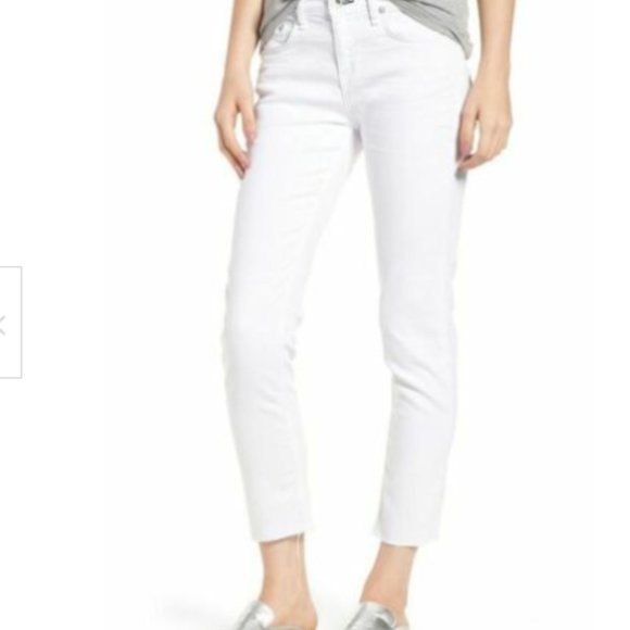 Levi's Denim - Levi's White Boyfriend Jeans 31